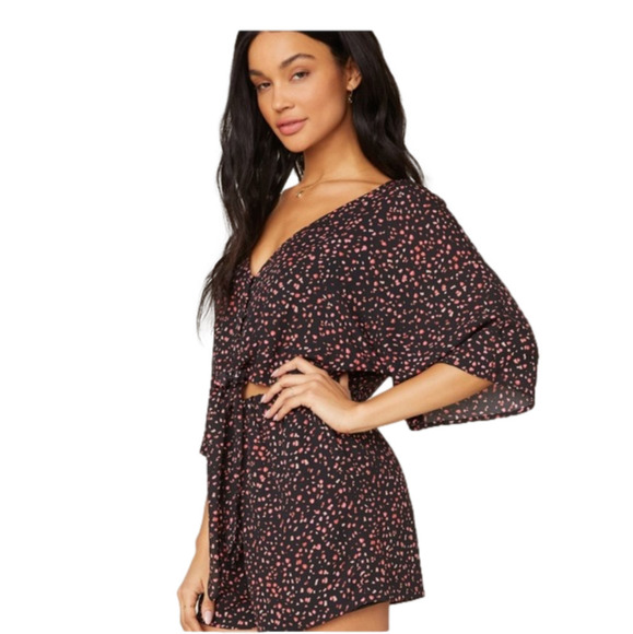 Bb Dakota black printed short romper. Size XS - Picture 4 of 13
